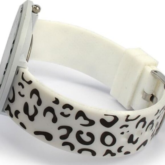 A27A- Be a star-- NWOT Never Worn Geneva Snow Leopard Pave Crystal Watch - Picture 5 of 6